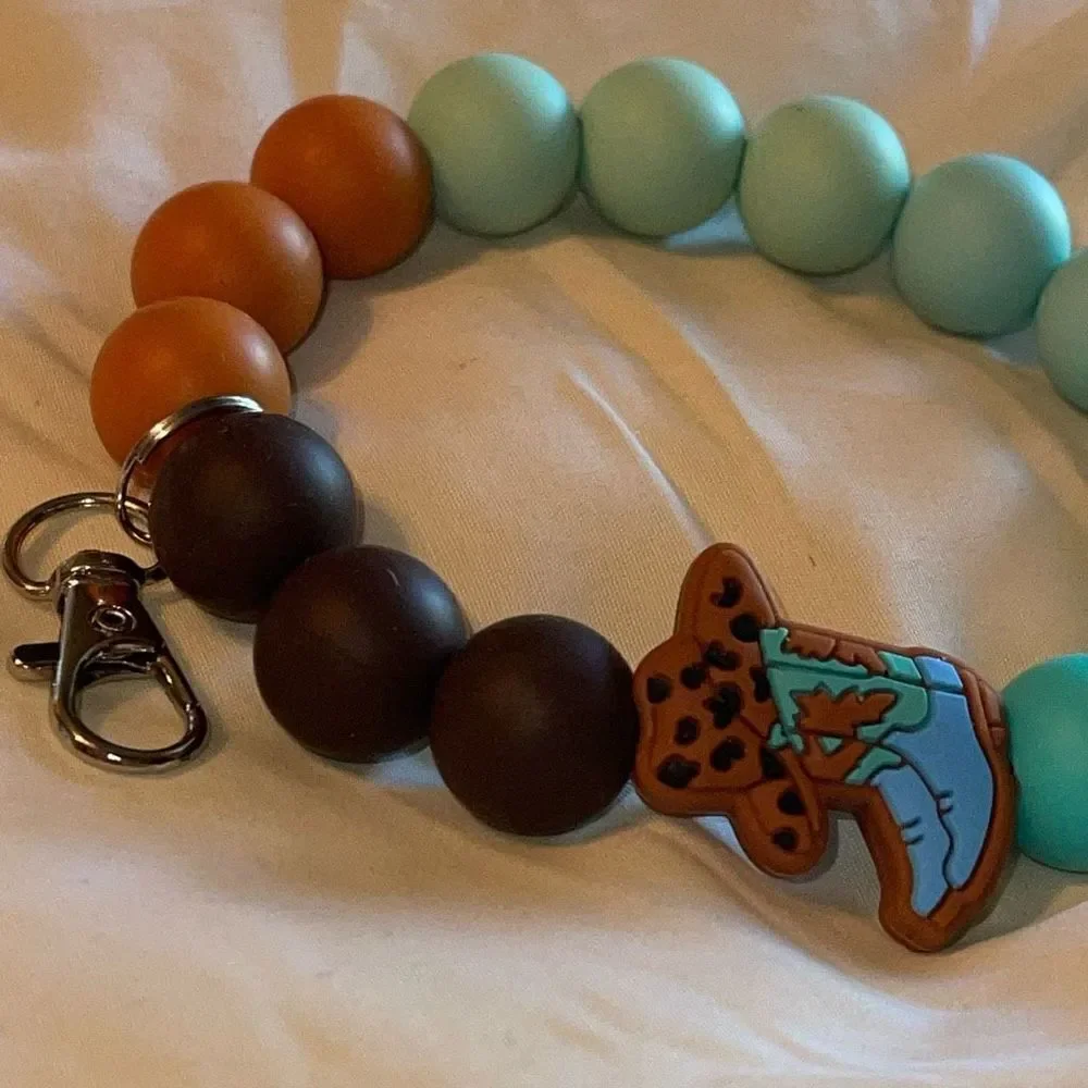 Keychain bracelet wristlet silicone beaded Cowboy Boots Hats leopard NEW handmad